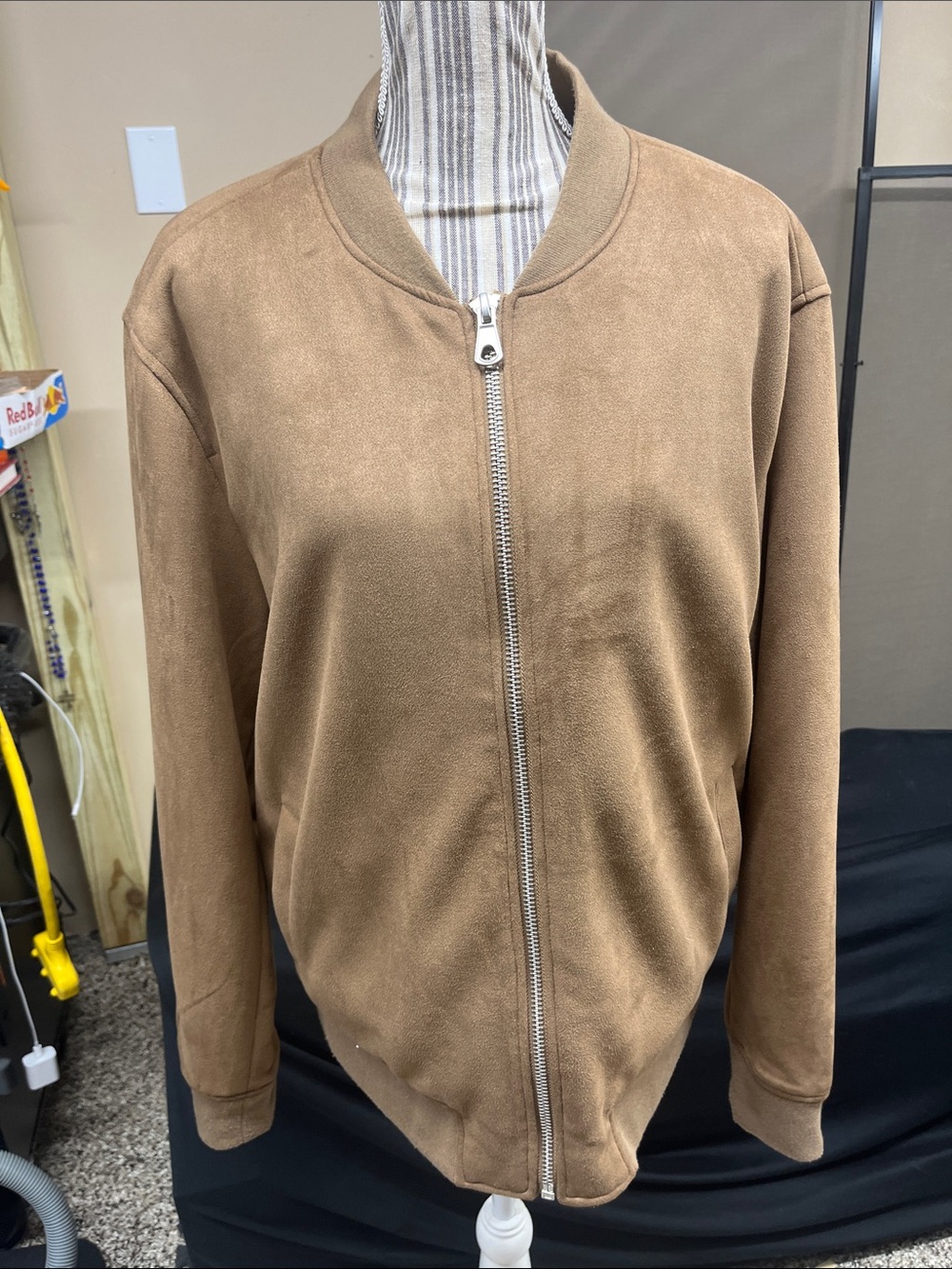 Level 10 fully lined ultra suede type zippered jacket sz L